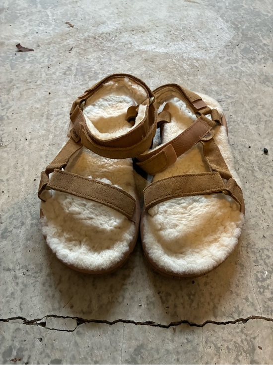 Teva Shoes - Teva Brown Suede Sandals with Cream Sherpa Lining